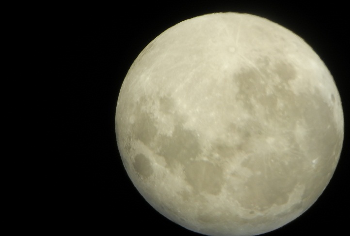 やっと見れた月に感動（ポルタⅡ R130Sf ×2倍バローレンズ31.7T） | め 